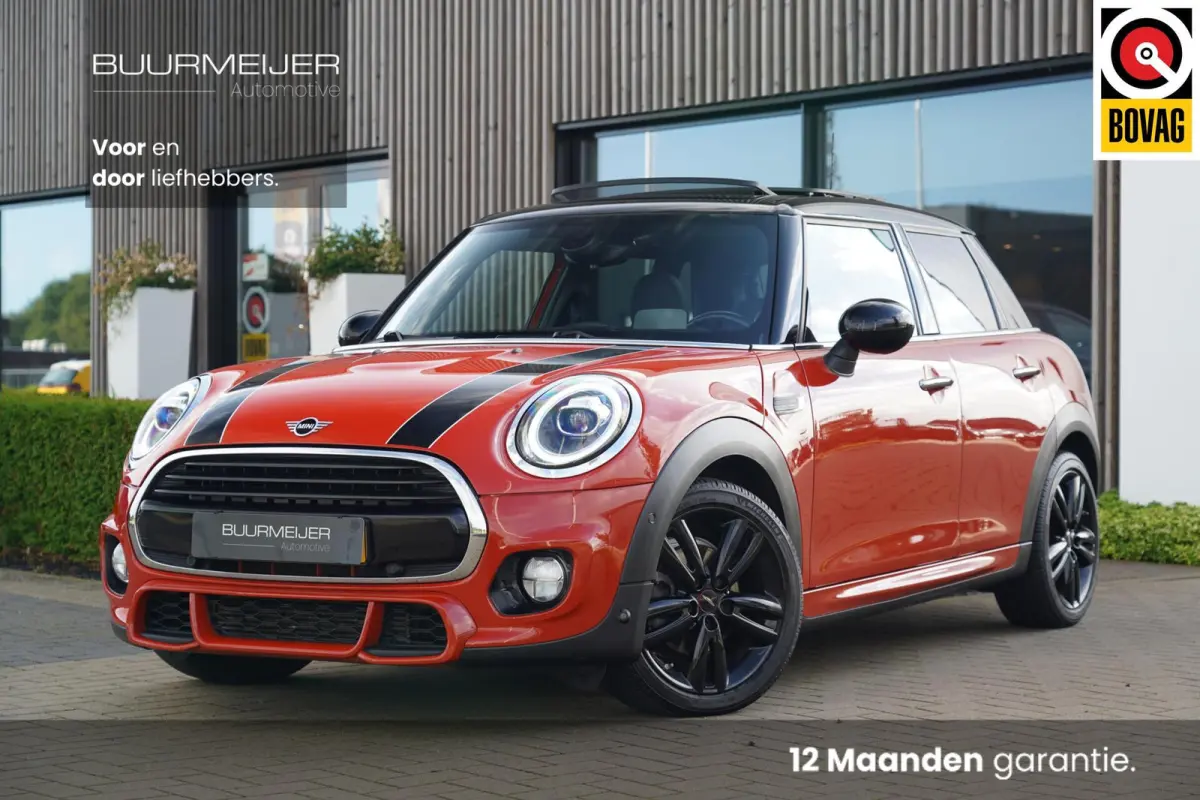 1.5 Cooper Burgundy Edition | John Cooper Works | Head-Up | Harman Kardon | Panoramisch schuif/kanteldak | Climate Control | Leder | JCW | Keyless | Camera |