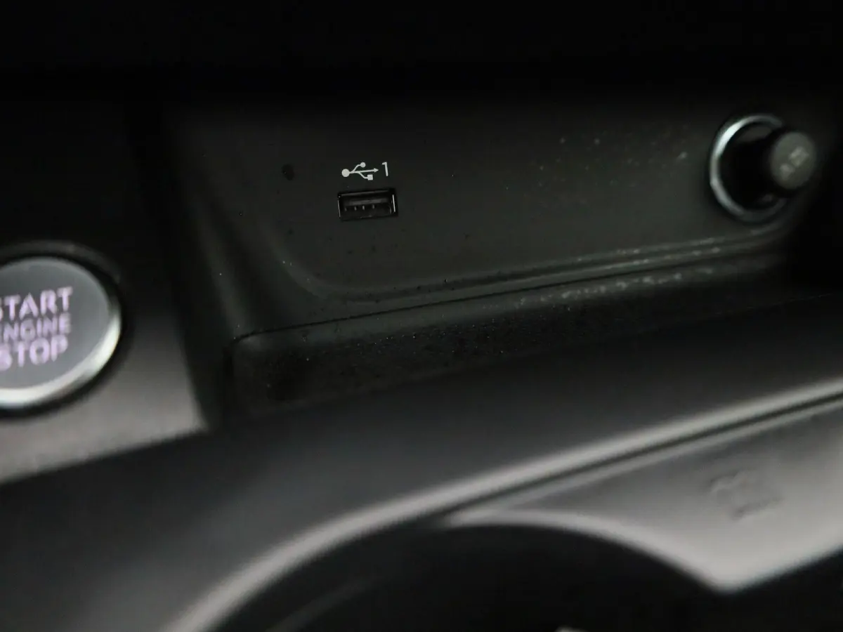 35 TFSI Pro Line | Automaat | Leder | LMV | Virtual cockpit | Stoel verwarming | Climate control | Navigatie | Parkeer sensoren | Elec. achterklep | Cruise control | DAB