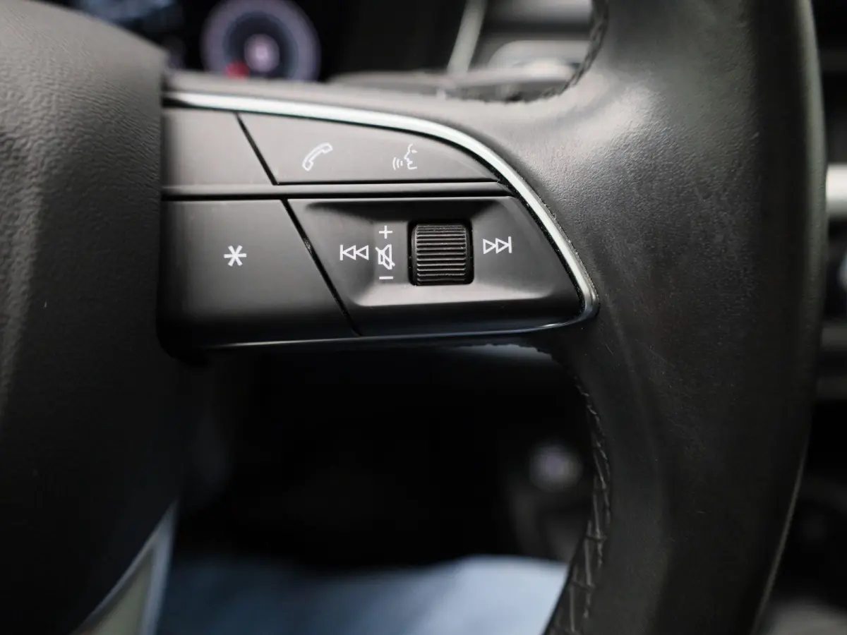 35 TFSI Pro Line | Automaat | Leder | LMV | Virtual cockpit | Stoel verwarming | Climate control | Navigatie | Parkeer sensoren | Elec. achterklep | Cruise control | DAB
