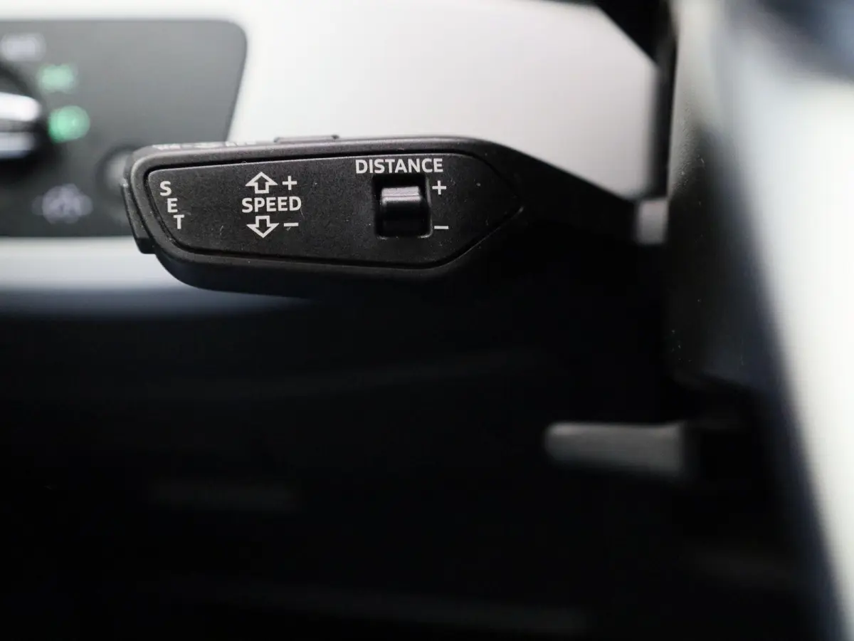 35 TFSI Pro Line | Automaat | Leder | LMV | Virtual cockpit | Stoel verwarming | Climate control | Navigatie | Parkeer sensoren | Elec. achterklep | Cruise control | DAB