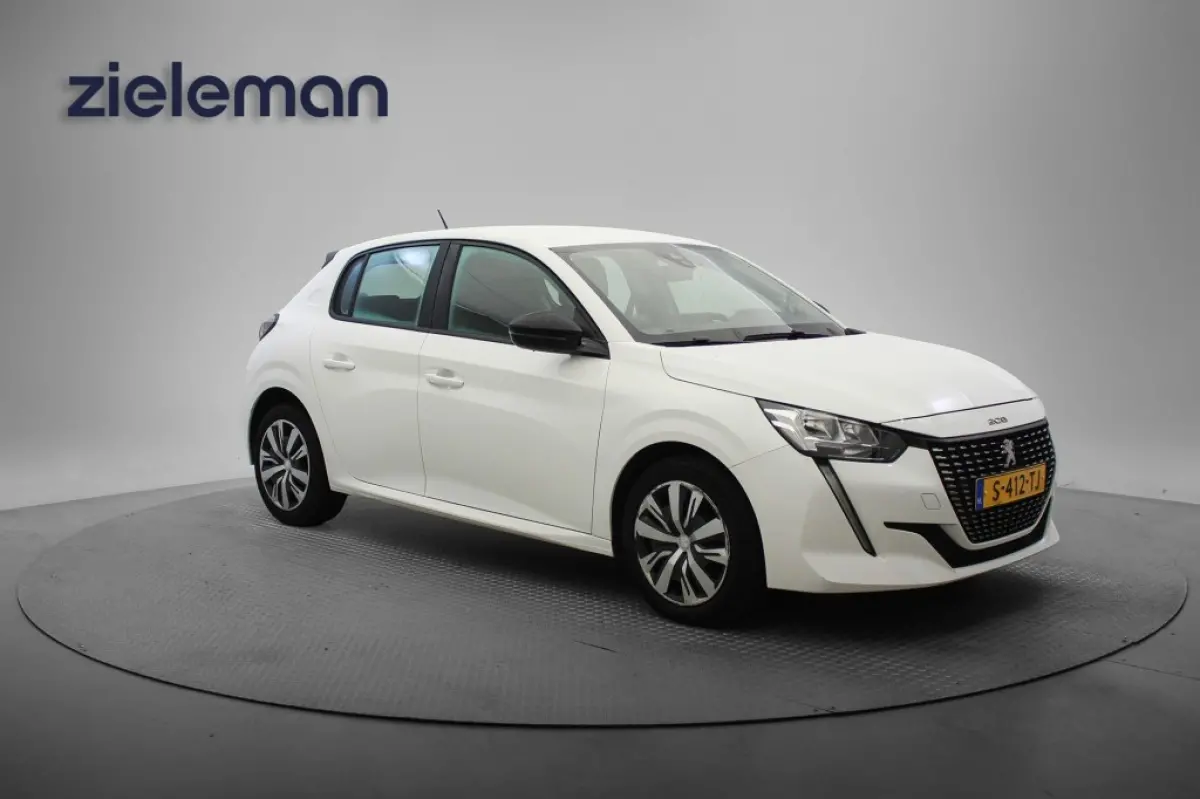 Peugeot 208 2023 Benzine Handgeschakeld leasen