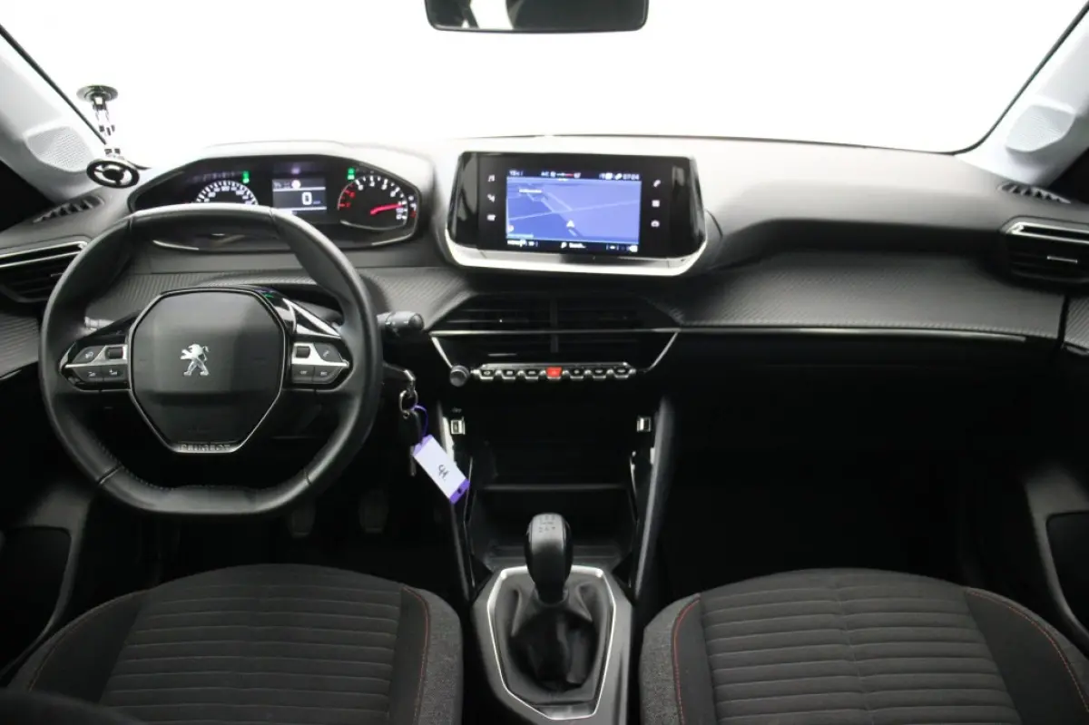 1.2 PureTech Active Pack - Carplay, Navi, Cruise