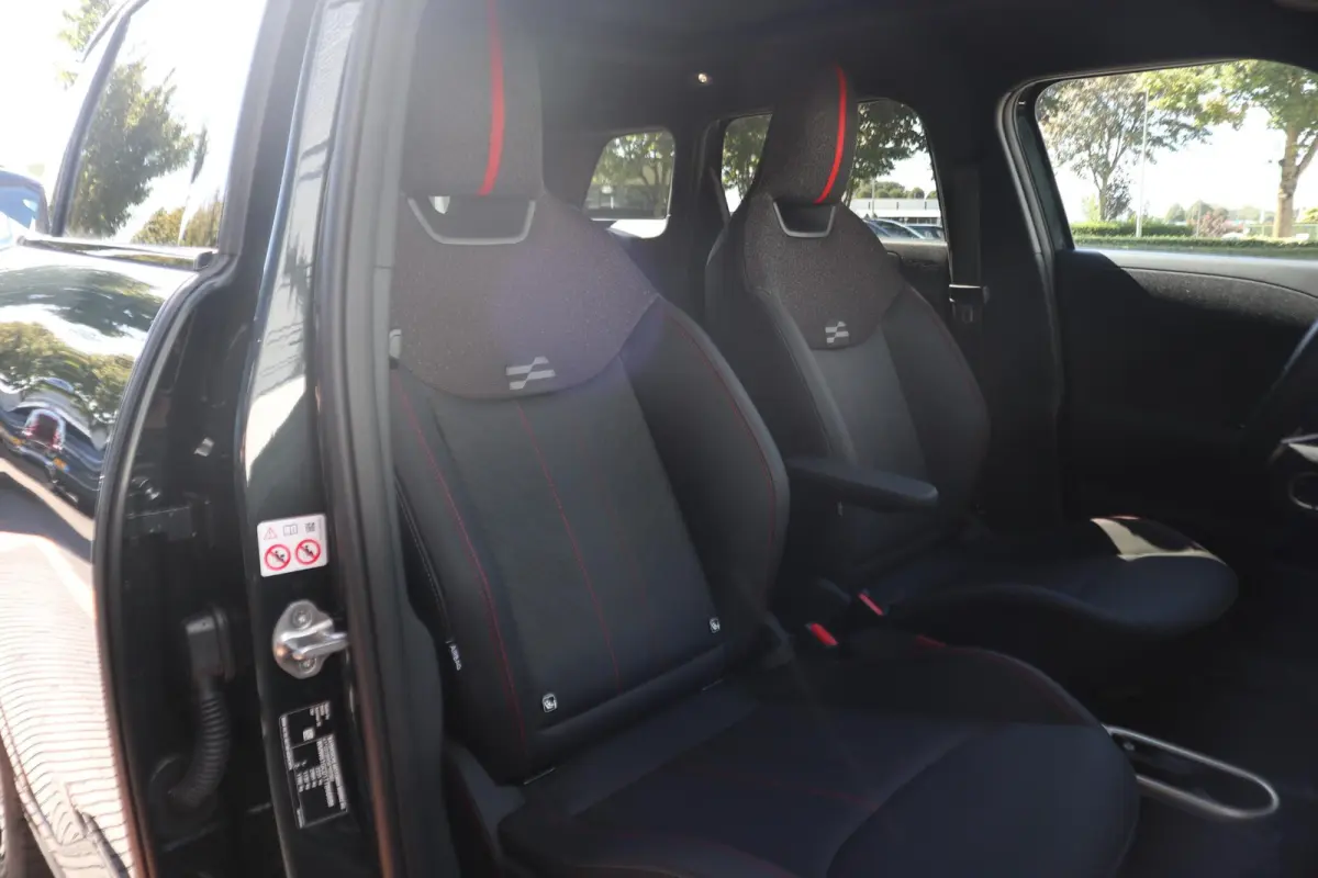 SE | John Cooper Works Trim + Pakket M