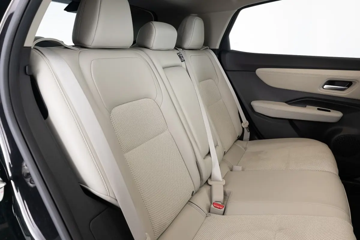Advantage Edition Plus 91 kWh | PANORAMADAK | LEDER ✅ 1e Eigenaar | SOH: 99% | !