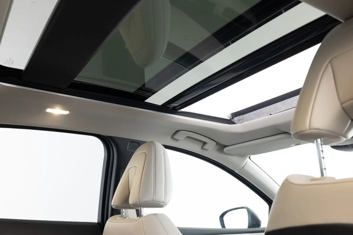 Advantage Edition Plus 91 kWh | PANORAMADAK | LEDER ✅ 1e Eigenaar | SOH: 99% | !