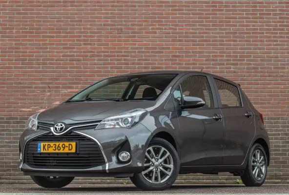 1.3 VVT-i Trend, 1e eigenaar, 23.000km NAP, Camera, Navigatie, Climate control, Cruise control, Bluetooth.