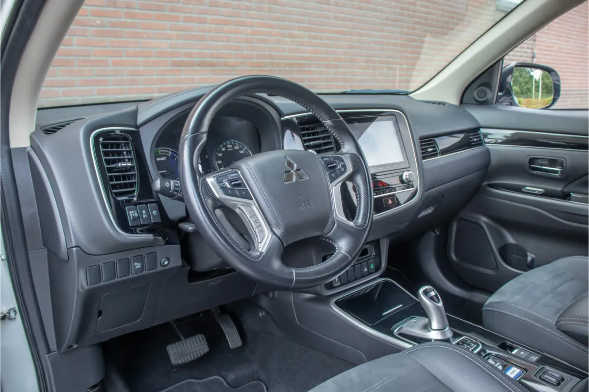2.4 PHEV Intense, Full LED, Trekhaak, Camera, Half leder, Carplay, Stoelverwarming, DAB+.