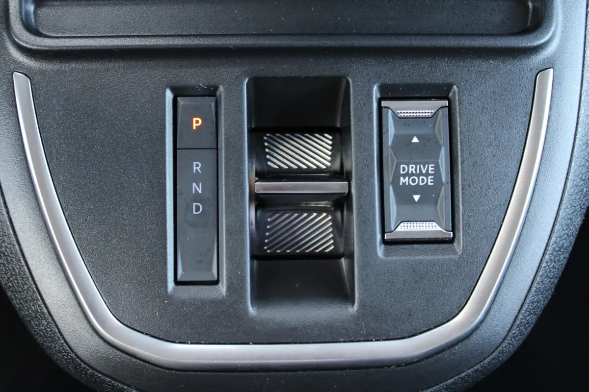 L3 75 kWh | 8 JAAR GARANTIE | CAMERA | NAVI | BETIMMERING | DRAADLOOS CARPLAY