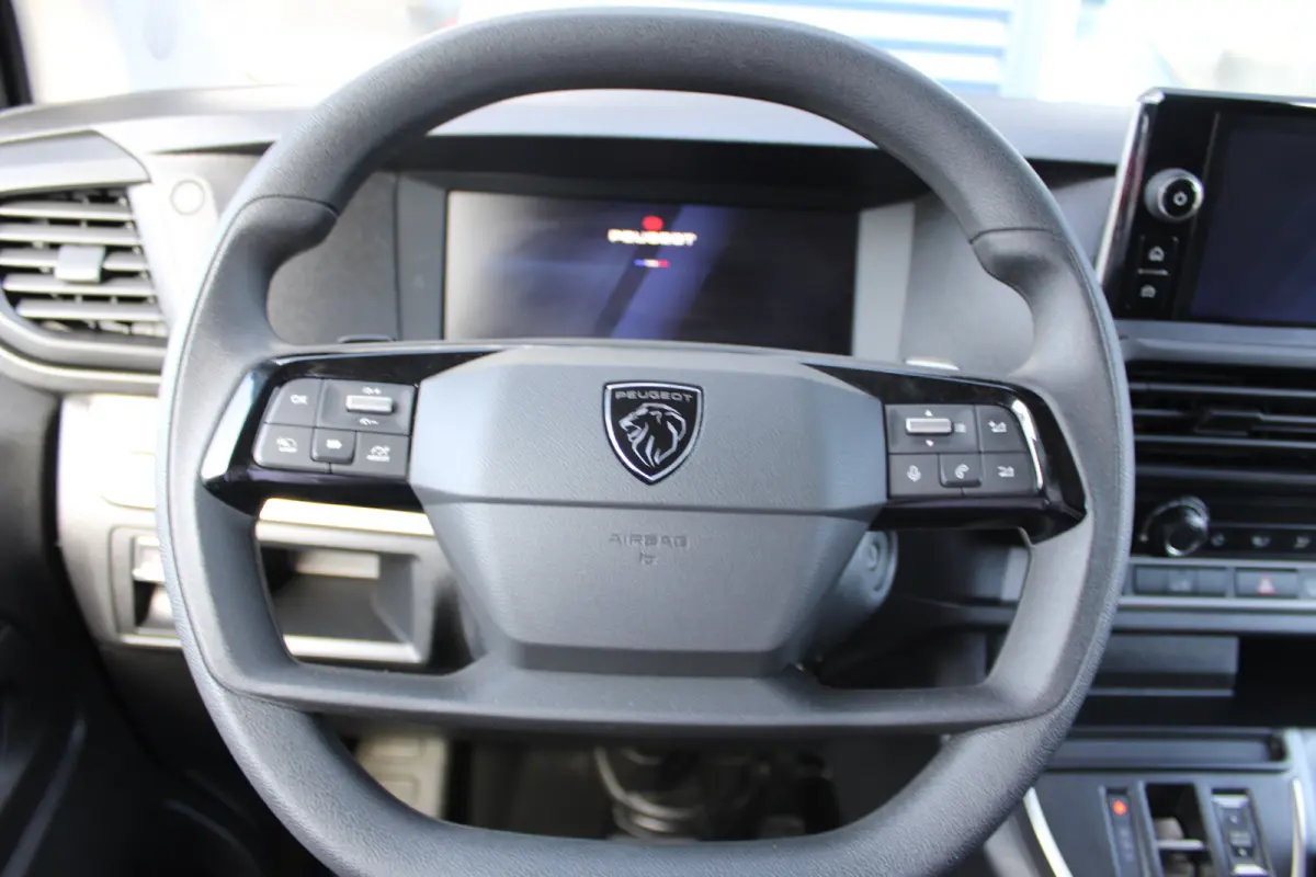 L3 75 kWh | 8 JAAR GARANTIE | CAMERA | NAVI | BETIMMERING | DRAADLOOS CARPLAY