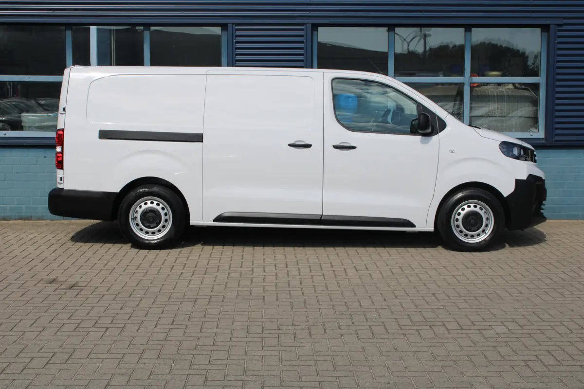 L3 75 kWh | 8 JAAR GARANTIE | CAMERA | NAVI | BETIMMERING | DRAADLOOS CARPLAY
