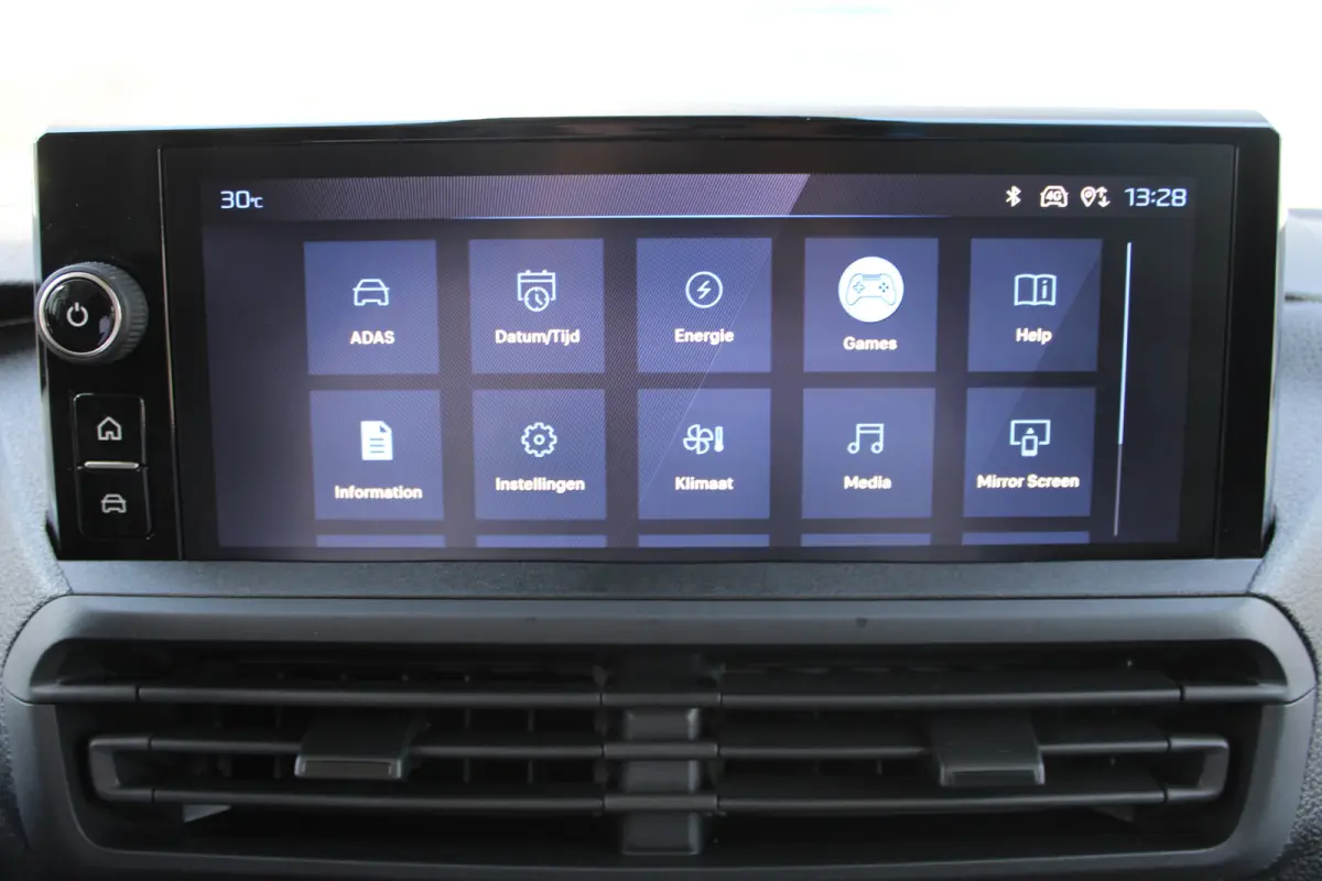 L3 75 kWh | 8 JAAR GARANTIE | CAMERA | NAVI | BETIMMERING | DRAADLOOS CARPLAY