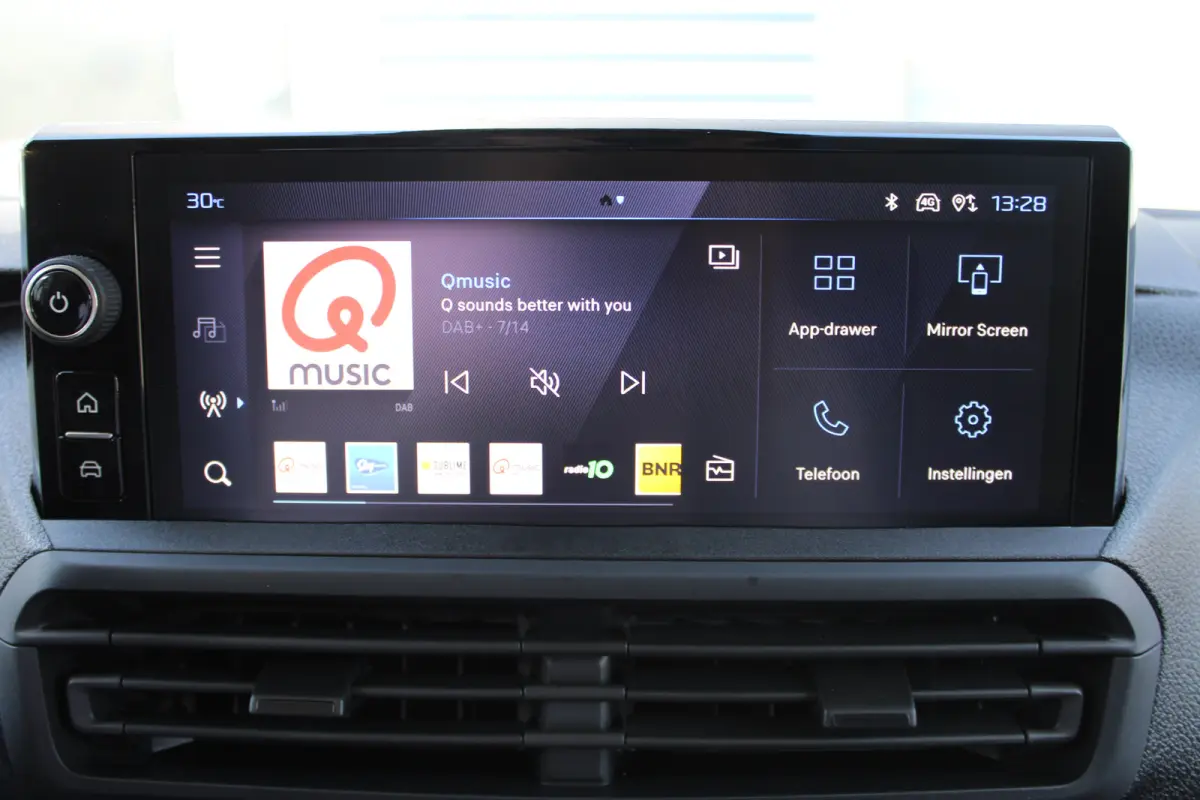 L3 75 kWh | 8 JAAR GARANTIE | CAMERA | NAVI | BETIMMERING | DRAADLOOS CARPLAY