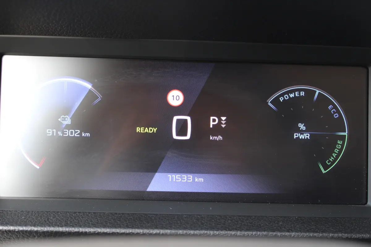 L3 75 kWh | 8 JAAR GARANTIE | CAMERA | NAVI | BETIMMERING | DRAADLOOS CARPLAY