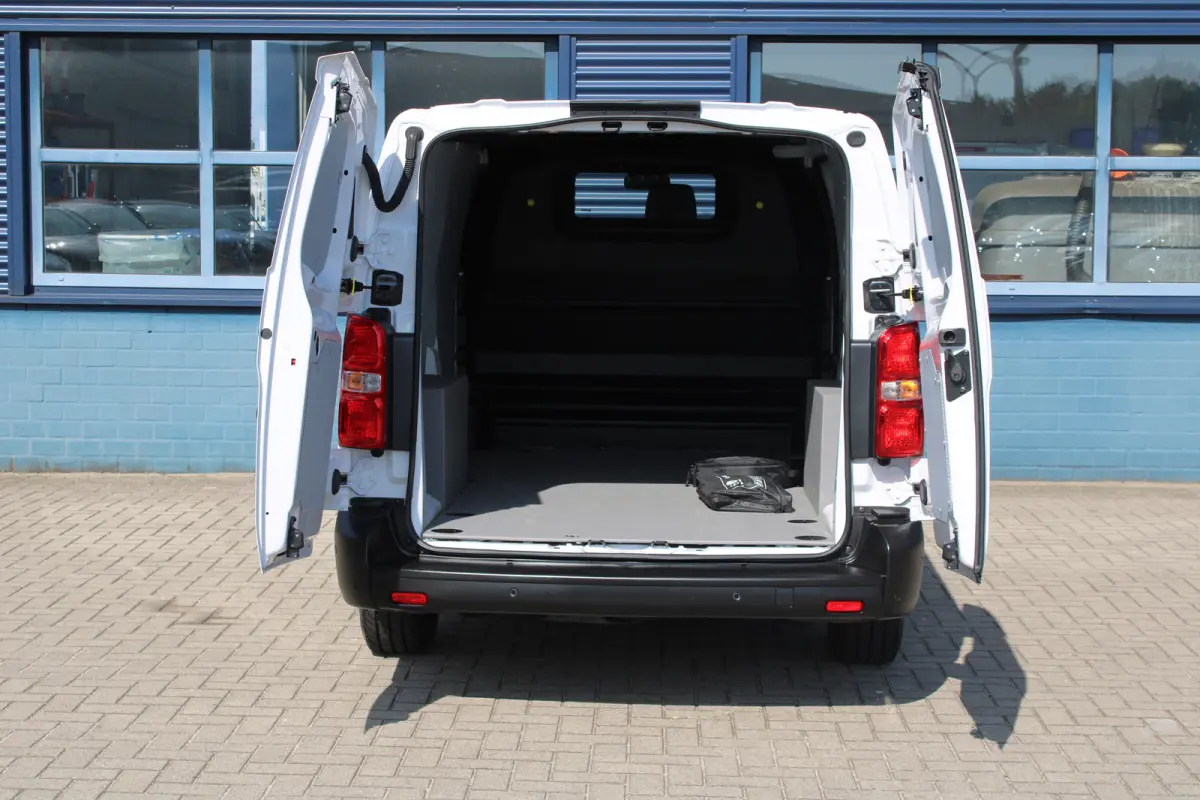 L3 75 kWh | 8 JAAR GARANTIE | CAMERA | NAVI | BETIMMERING | DRAADLOOS CARPLAY