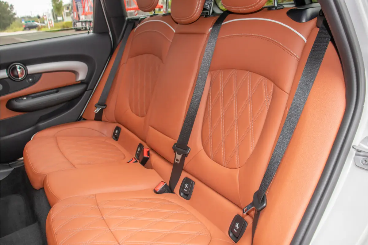 2.0 Cooper S Automaat Hammersmith, Harman Kardon, Camera, Stoelverwarming, Trekhaak, Panoramadak, Leder, Carplay.