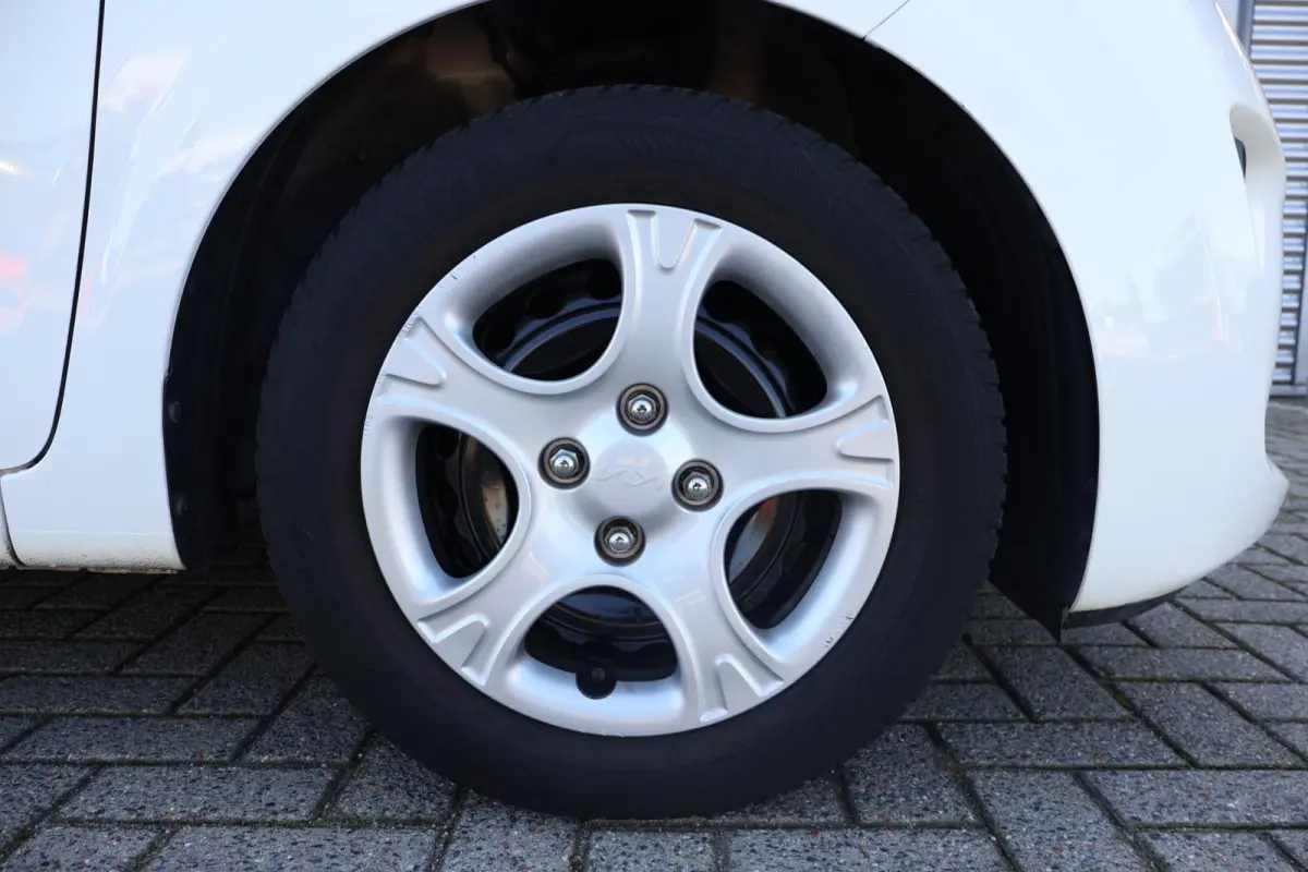 1.0 ComfortLine 1e Eigenaar | Dealer Onderh | NL-Auto | BTW | Airco | Bluetooth | Cruise | Start/Stop | DAB | Hill-Hold | Stuurbekrachtiging