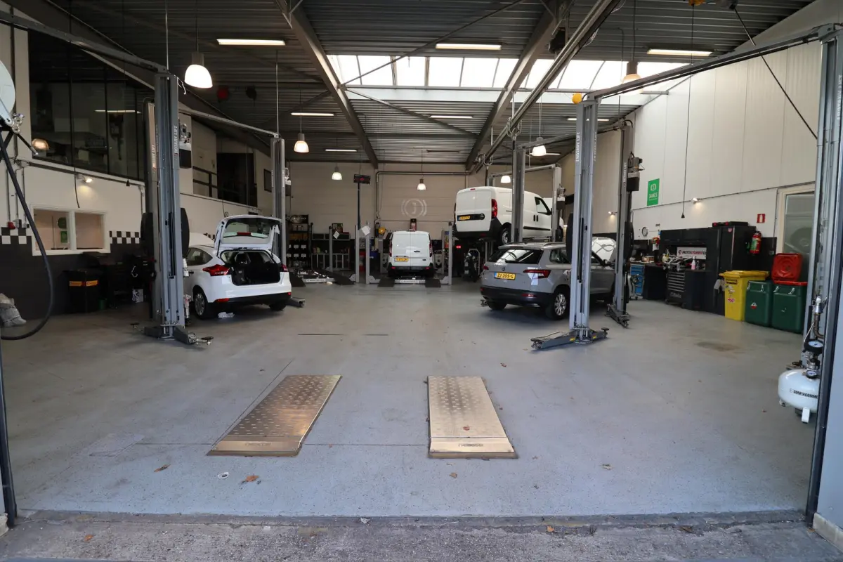 1.0 ComfortLine 1e Eigenaar | Dealer Onderh | NL-Auto | BTW | Airco | Bluetooth | Cruise | Start/Stop | DAB | Hill-Hold | Stuurbekrachtiging