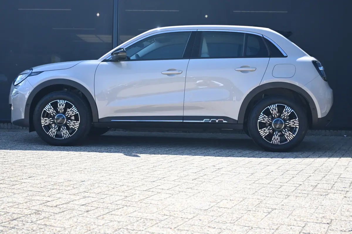 Urban 54 kWh tot 8 Jaar garantie! 96%SOH! 7,4 kWh boordlader | Climate Control | Navigatie by App | Draadloos Apple Carplay & Android Auto | !!