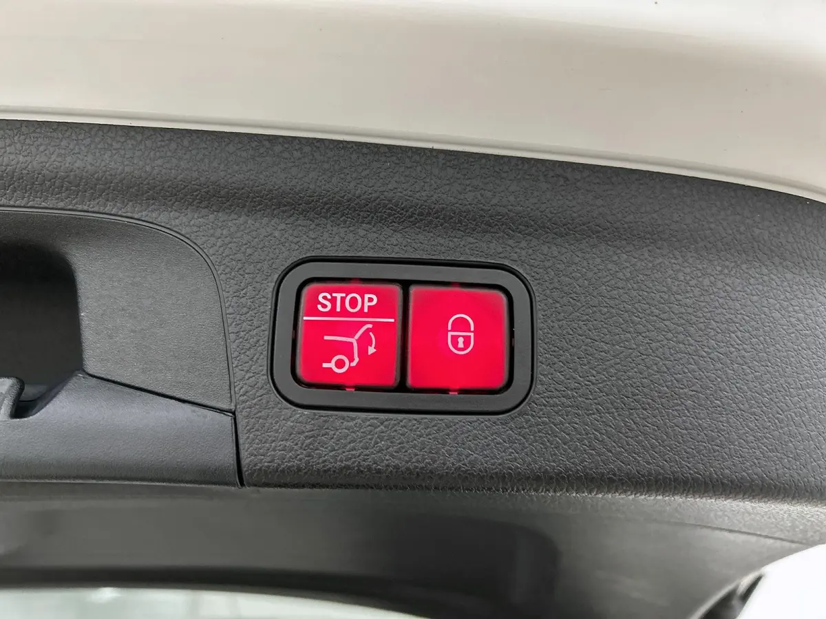 450 4MATIC Premium Plus | PANORAMA SCHUIFDAK | 360 CAMERA | LUCHTVERING | BURMESTER HIGH END AUDIO | STOELVERWARMING & STOELVENTILATIE |