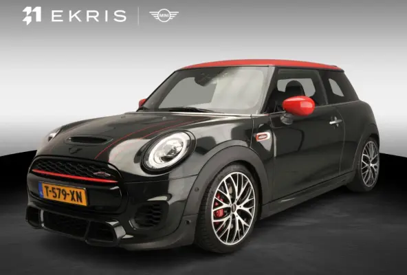JCW Automaat / JCW Stoelen / Getint Glas / Head-up / Harman-Kardon / Active Cruise / Alu wielen 18 inch