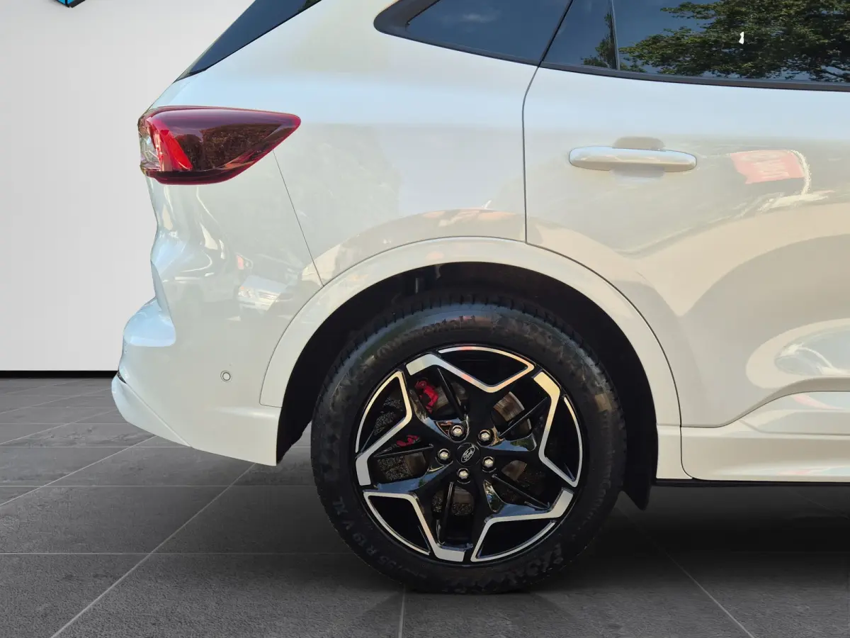 2.5 PHEV ST-Line X 243pk | Elekt. Trekhaak | Pano | Matrix LED | Head Up Display |