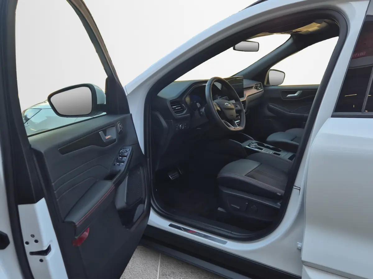 2.5 PHEV ST-Line X 243pk | Elekt. Trekhaak | Pano | Matrix LED | Head Up Display |