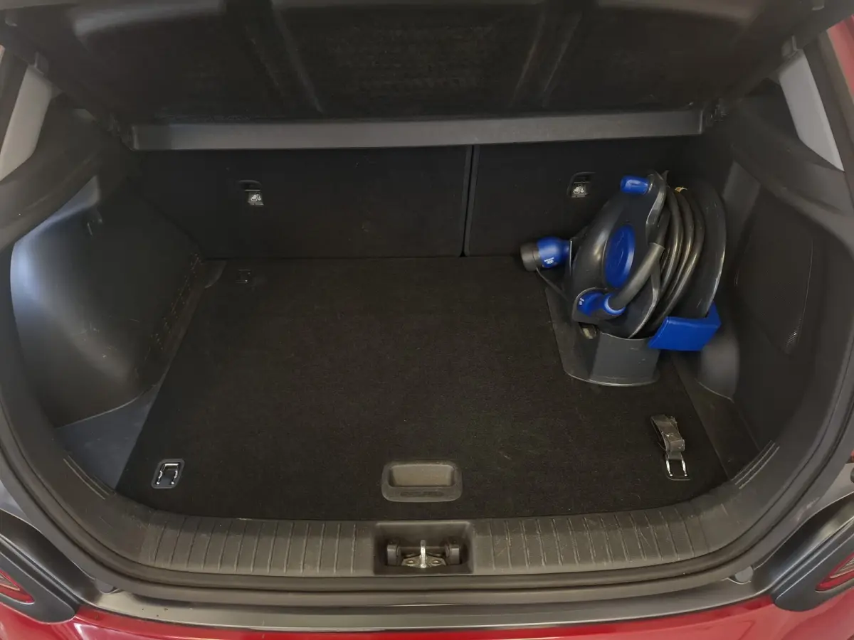 EV Premium 64 kWh Trekhaak 2e Eigenaar SOH 95%