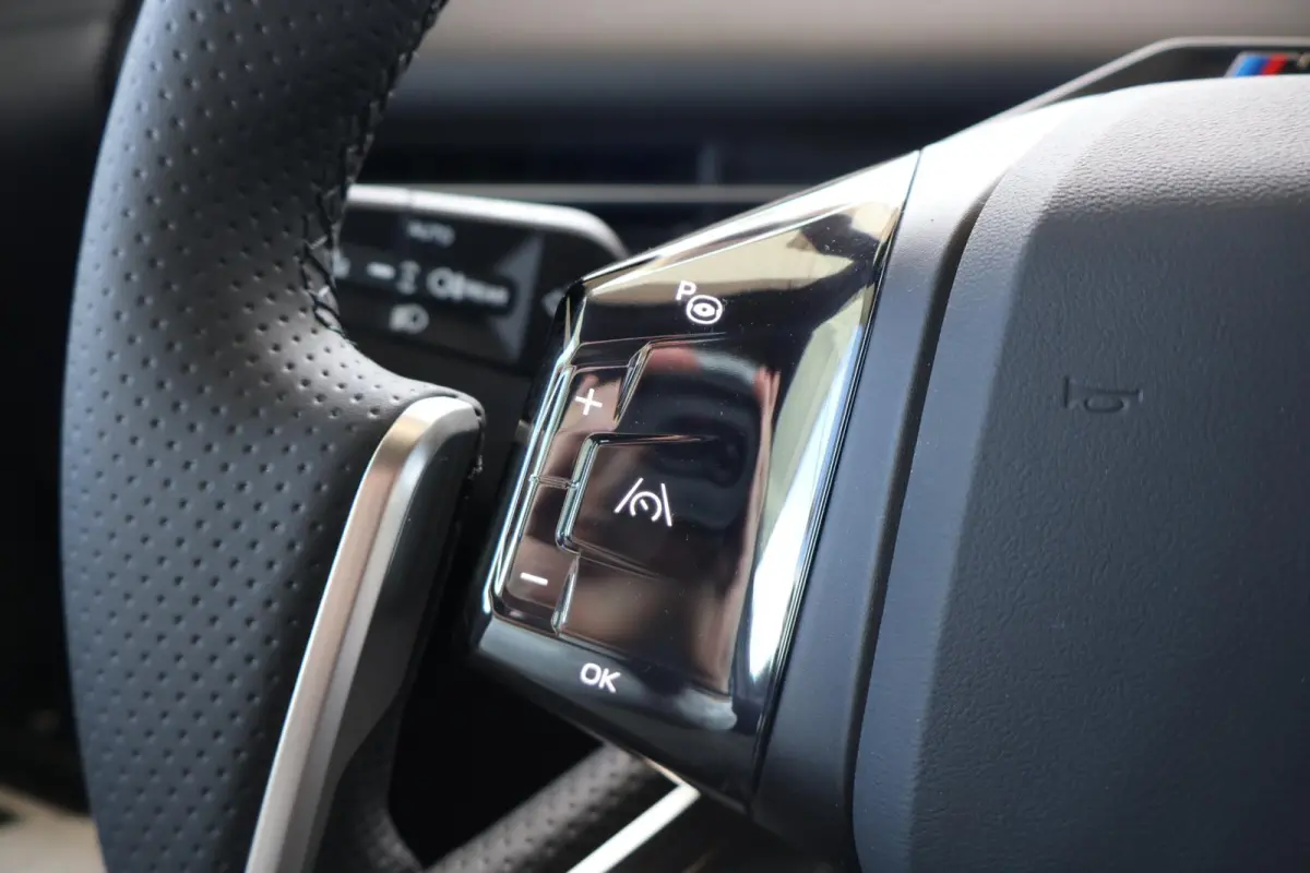 40 eDrive 83 kWh M Sportpakket Pro | Innovation Pack |