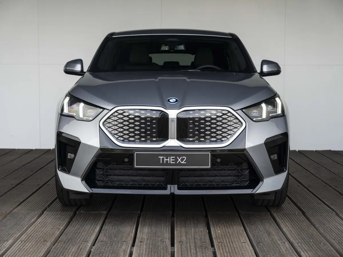 eDrive20 Pure Edition 67 kWh M Sportpakket | Premium Pack