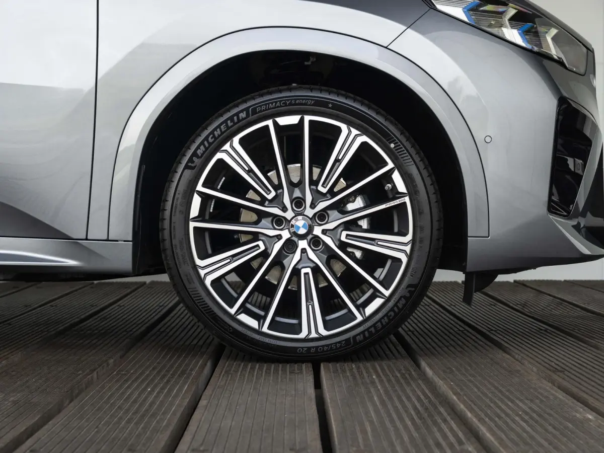 eDrive20 Pure Edition 67 kWh M Sportpakket | Premium Pack