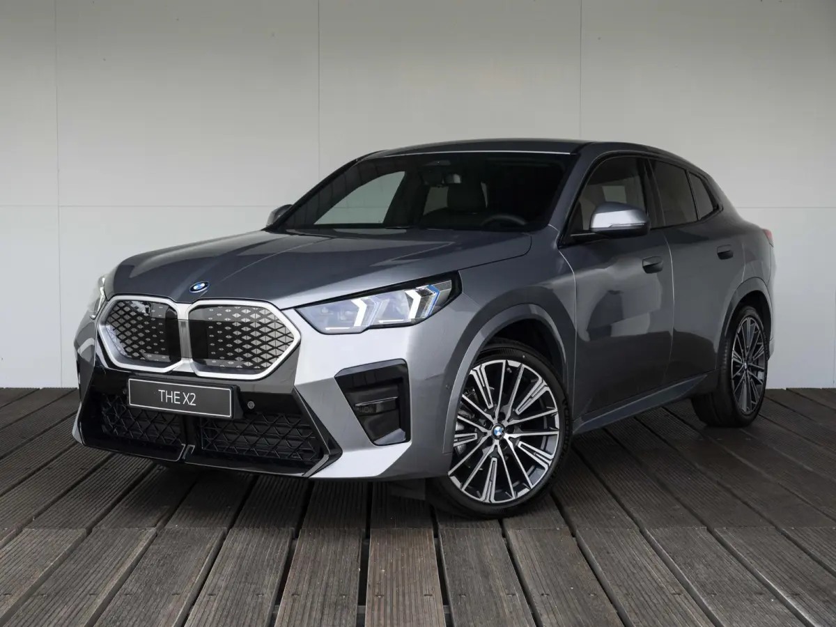 eDrive20 Pure Edition 67 kWh M Sportpakket | Premium Pack