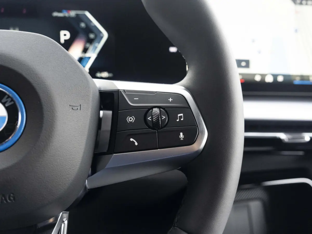 eDrive20 Pure Edition 67 kWh M Sportpakket | Premium Pack