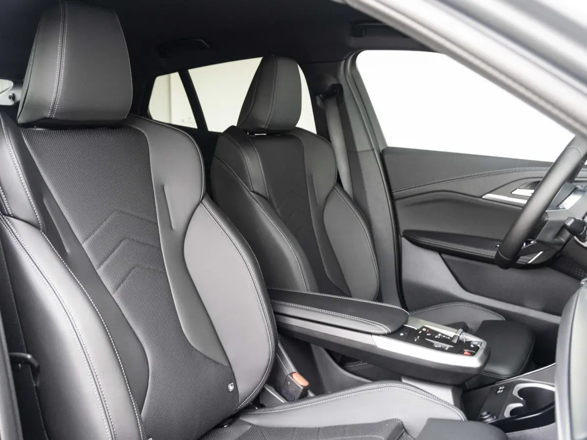 eDrive20 Pure Edition 67 kWh M Sportpakket | Premium Pack