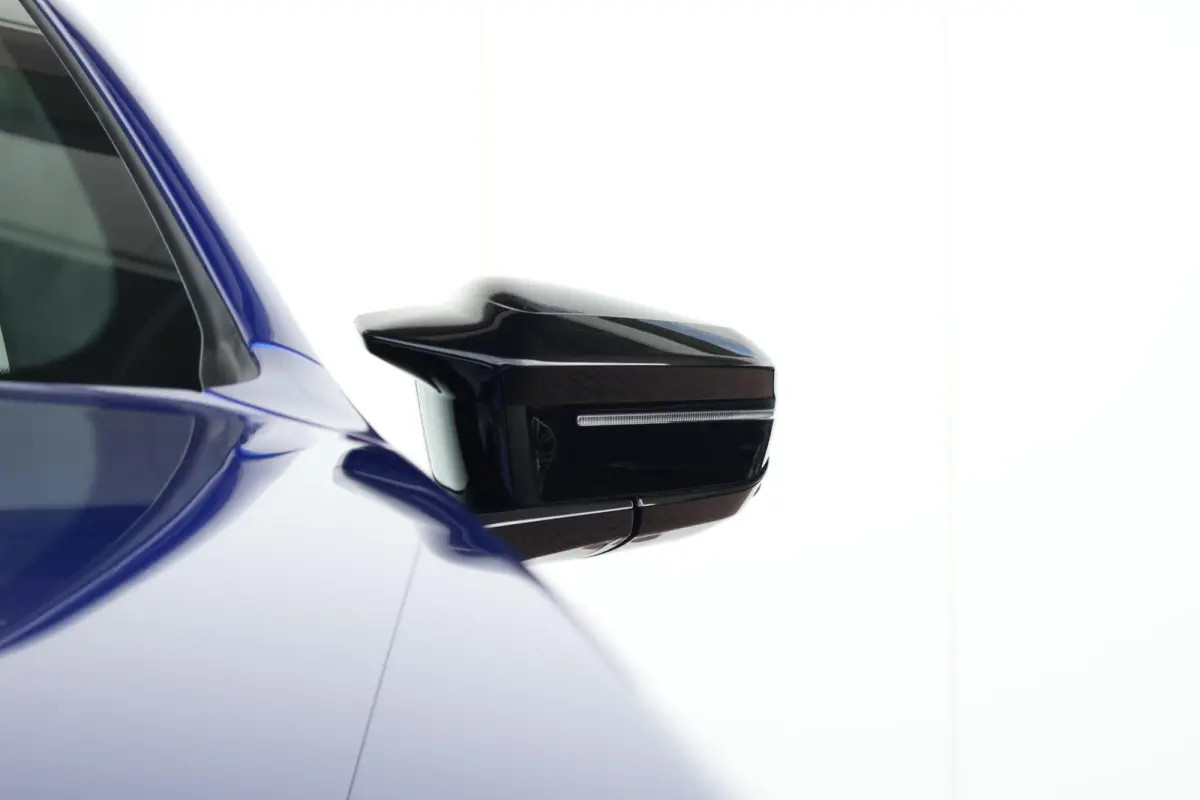 Sedan | M Drivers Pack | Comfort Pack | Bowers & Wilkins | Panoramadak