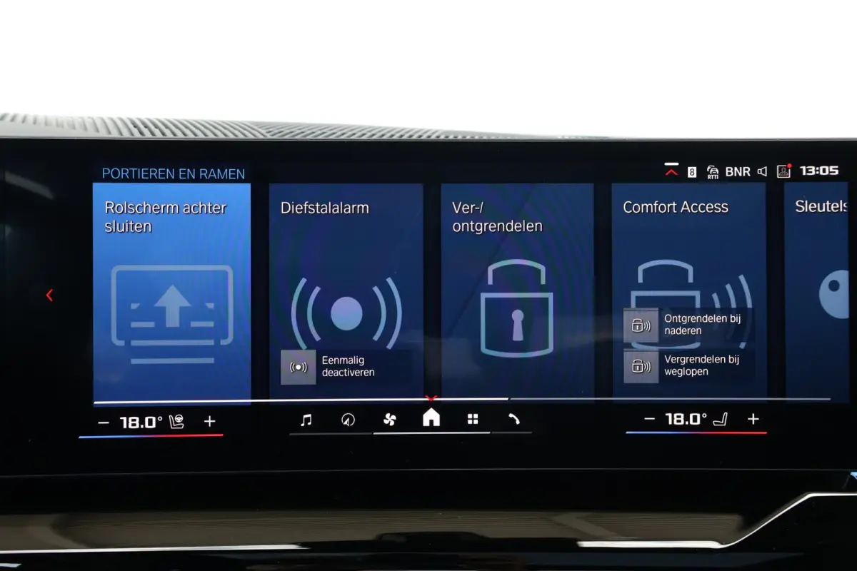 Sedan | M Drivers Pack | Comfort Pack | Bowers & Wilkins | Panoramadak