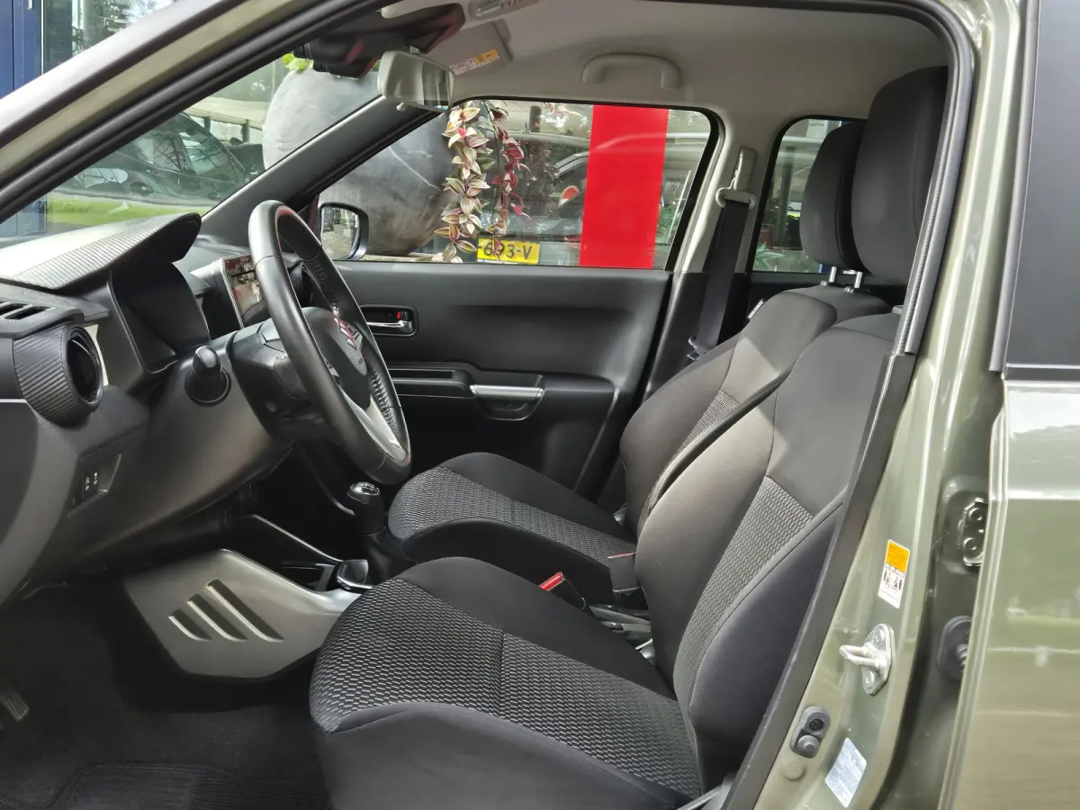 1.2 Smart Hybrid Select | Naviagatie | Achteruitrijcamera | Climate control | LM Velgen | Apple CarPlay/Android Auto |
