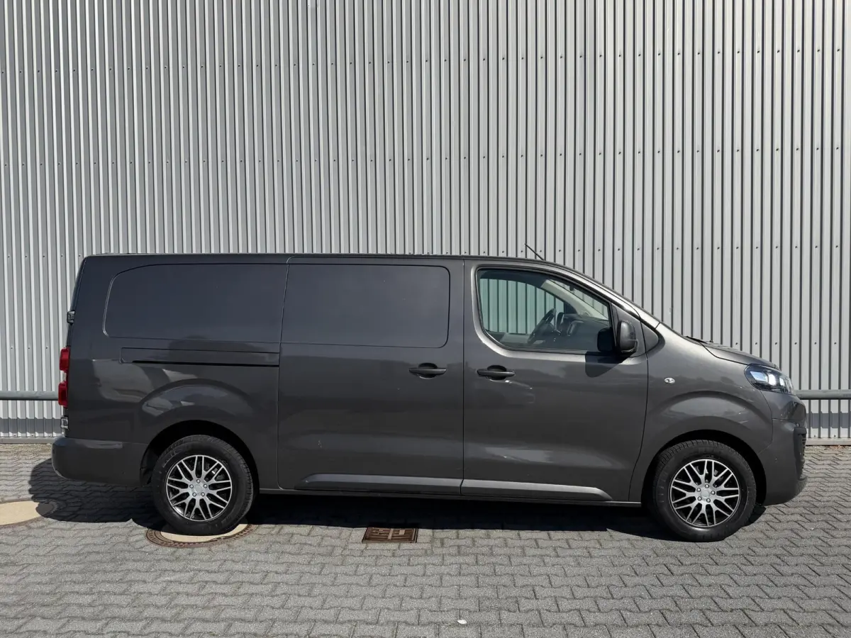 2.0 BlueHDI 120 L3*NAVI*CRUISE*A/C*CARPLAY*3PERS*