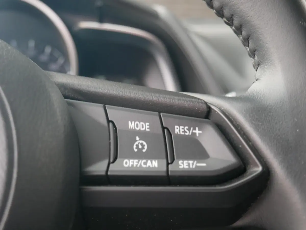 1.5 Skyactiv-G Homura Camera| Navi+BT| Cruise| Speciaal kleur