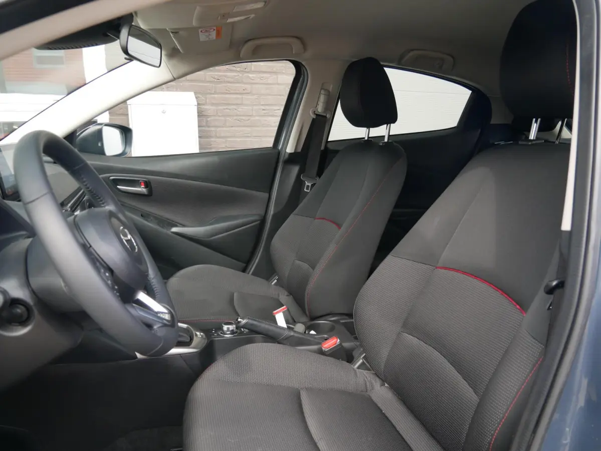 1.5 Skyactiv-G Homura Camera| Navi+BT| Cruise| Speciaal kleur