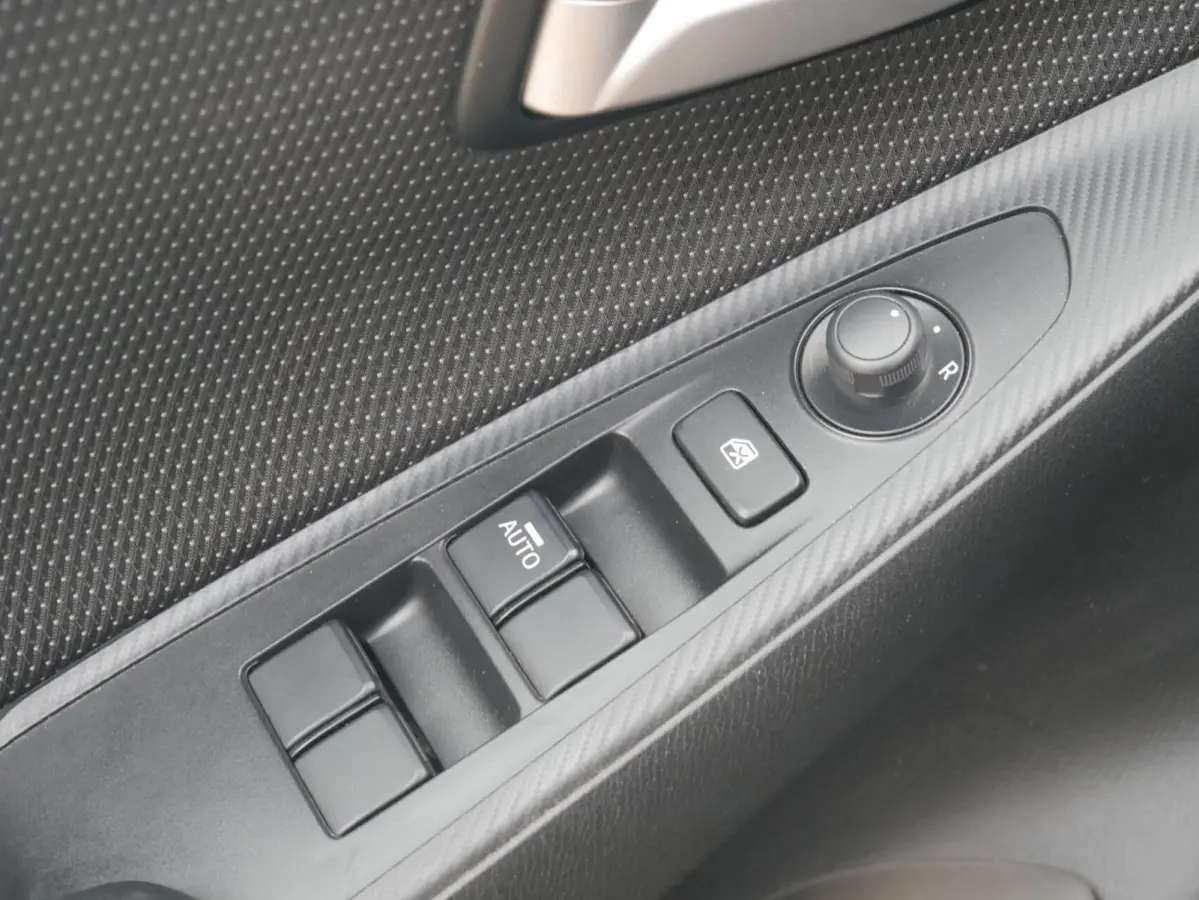 1.5 Skyactiv-G Homura Camera| Navi+BT| Cruise| Speciaal kleur