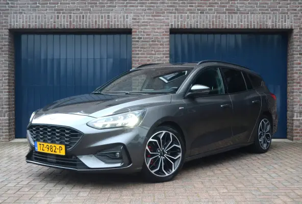 1.0 EcoBoost ST Line Business | LED Koplampen | Winterpack | Camera | Trekhaak |