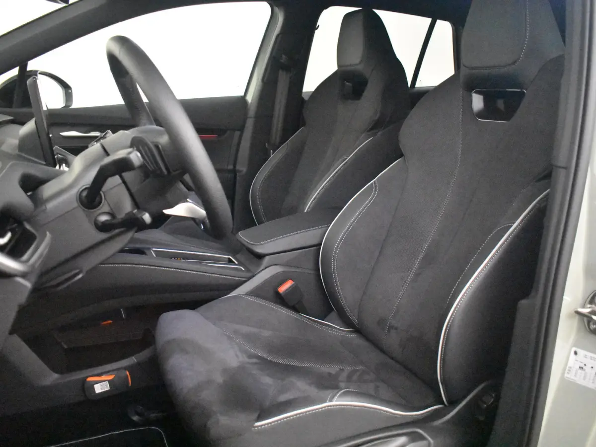 60 Sportline | Achteruitrijcamera | Apple Carplay/Android Auto|telefoonintegratie premium | Bots herkenning en activatie