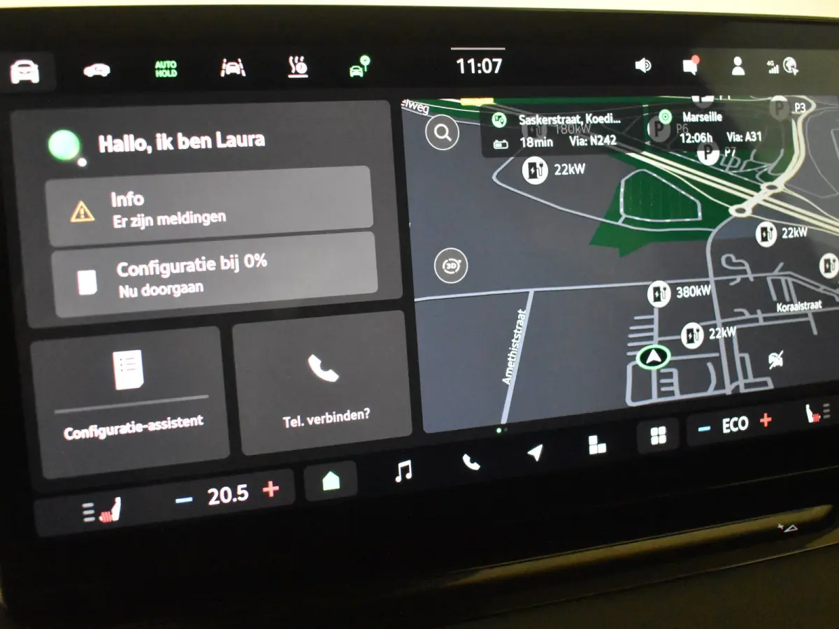 60 Sportline | Achteruitrijcamera | Apple Carplay/Android Auto|telefoonintegratie premium | Bots herkenning en activatie