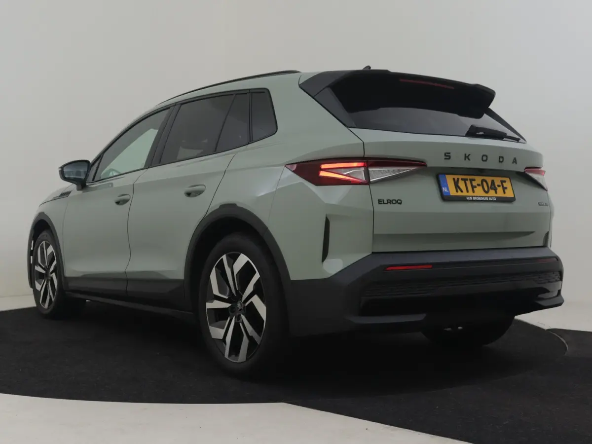 60 Sportline | Achteruitrijcamera | Apple Carplay/Android Auto|telefoonintegratie premium | Bots herkenning en activatie