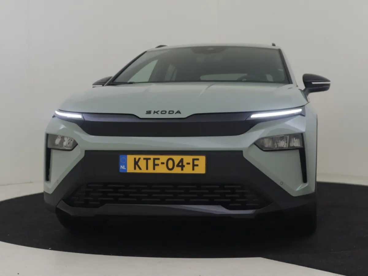 60 Sportline | Achteruitrijcamera | Apple Carplay/Android Auto|telefoonintegratie premium | Bots herkenning en activatie