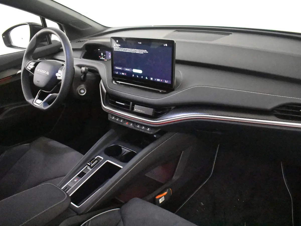 60 Sportline | Achteruitrijcamera | Apple Carplay/Android Auto|telefoonintegratie premium | Bots herkenning en activatie