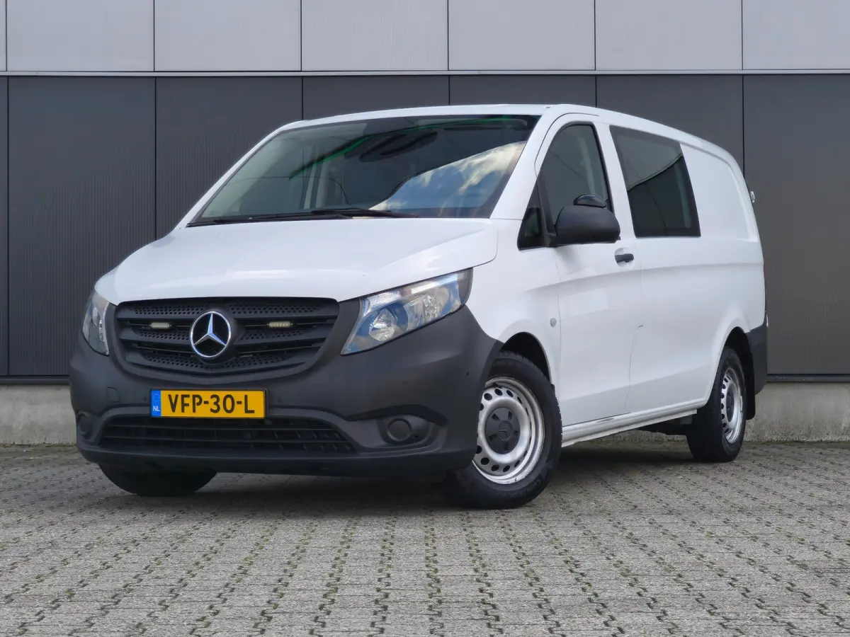 114CDI AUT LANG LEER PDC CRUISE CLIMATE