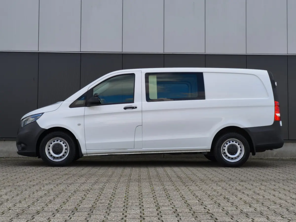 114CDI AUT LANG LEER PDC CRUISE CLIMATE