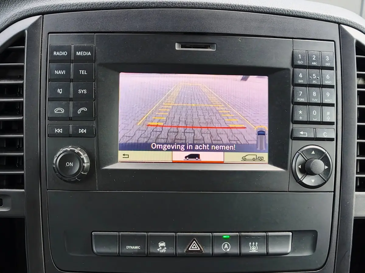 114CDI AUT LANG LEER PDC CRUISE CLIMATE