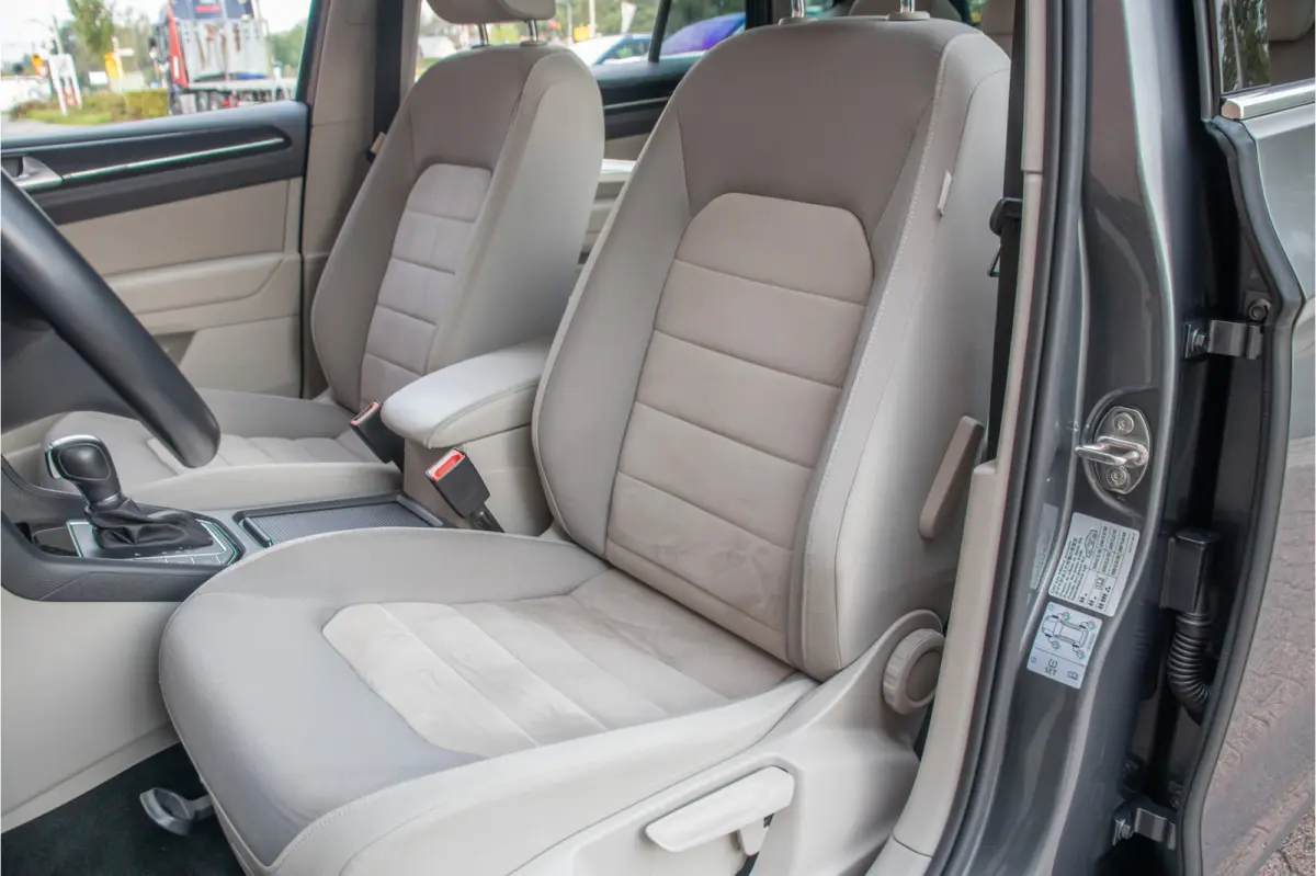 1.5 TSI DSG Highline, Origineel NL, Stoelverwarming, Camera, Trekhaak, Carplay, DAB+, Keyless.